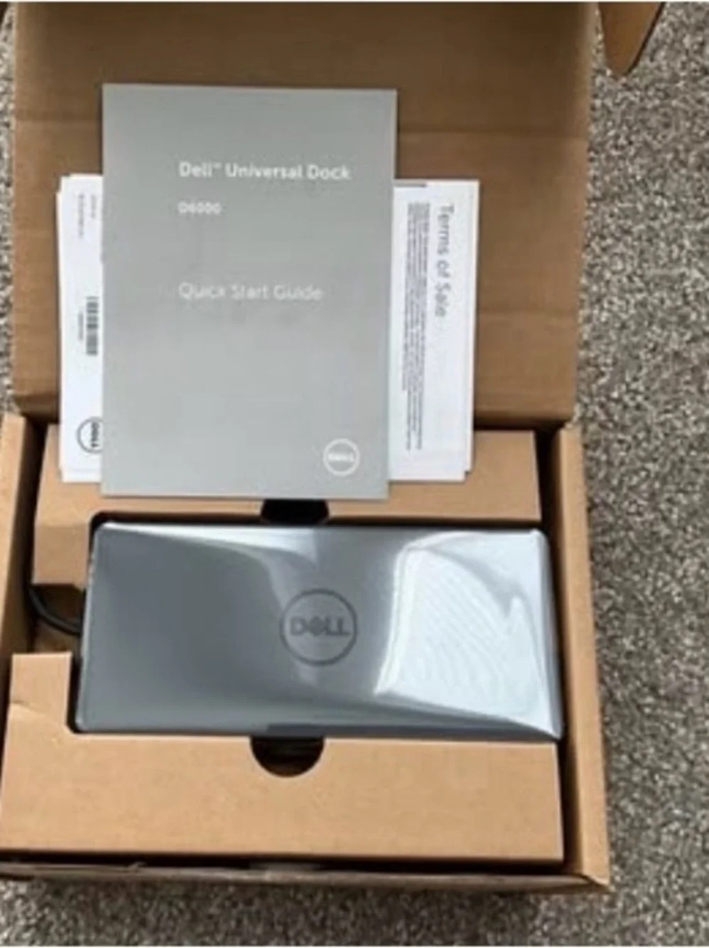 Dell Universal Docking Station with Quick Start Guide